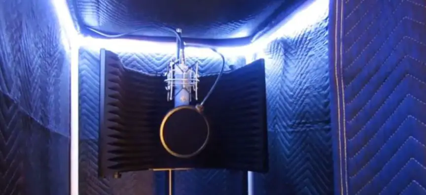 How to Build a Soundproof Booth? - 6 DIY Soundproof Vocal Booths