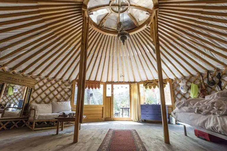 How to Soundproof a Yurt in 3 Simple Steps