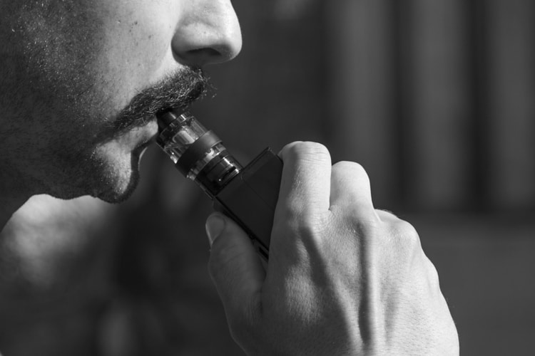 How to Vape Quietly & Discreetly (Stealth, Zero Vaping, Devices..)