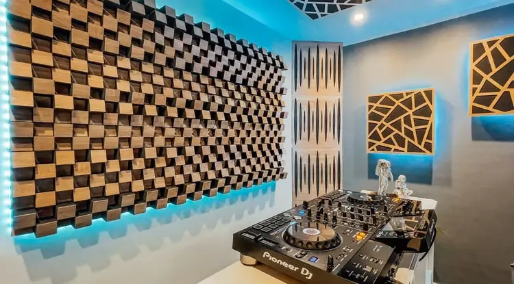 Best Decorative Soundproof Wall Panels + Buyer’s Guide